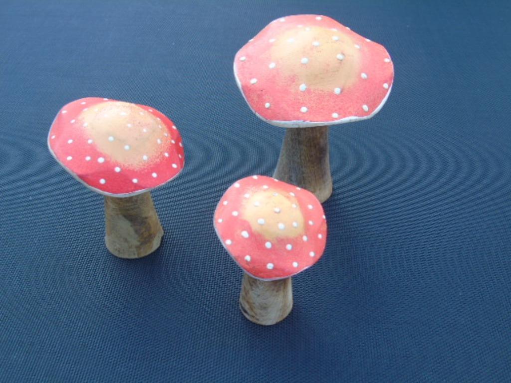 statue en bois champignon jaune -orangé lot de 3 pièces, Jardin & Terrasse, Enlèvement ou Envoi, Neuf, Bois, Autres types