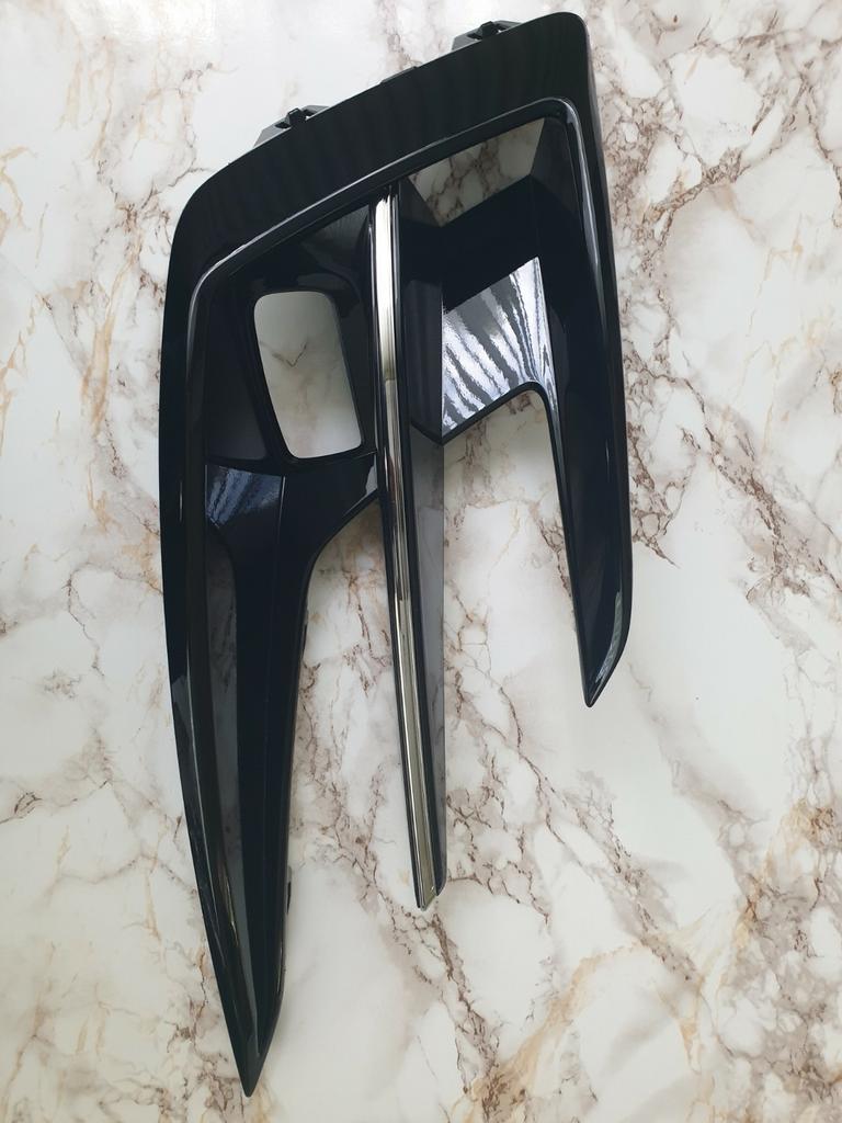 Sierlijst verlichting  Bumper Renault megane IV, Ophalen of Verzenden, Nieuw, Renault