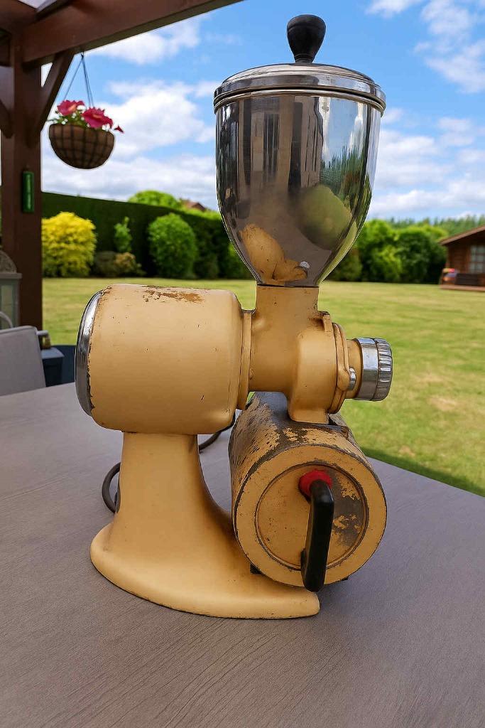 Moulin à café électrique industriel des années 50 du Mokabon, Antiquités & Art, Enlèvement