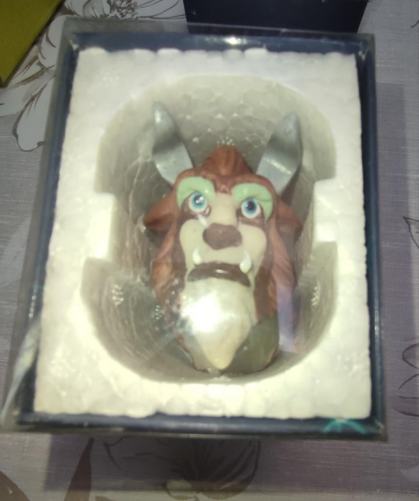 Beeldje van Belle en het Beest, Verzamelen, Ophalen of Verzenden, Overige figuren, Nieuw, Beeldje of Figuurtje