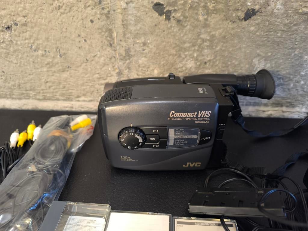 JVC GR AX-210, Ophalen of Verzenden, Camera