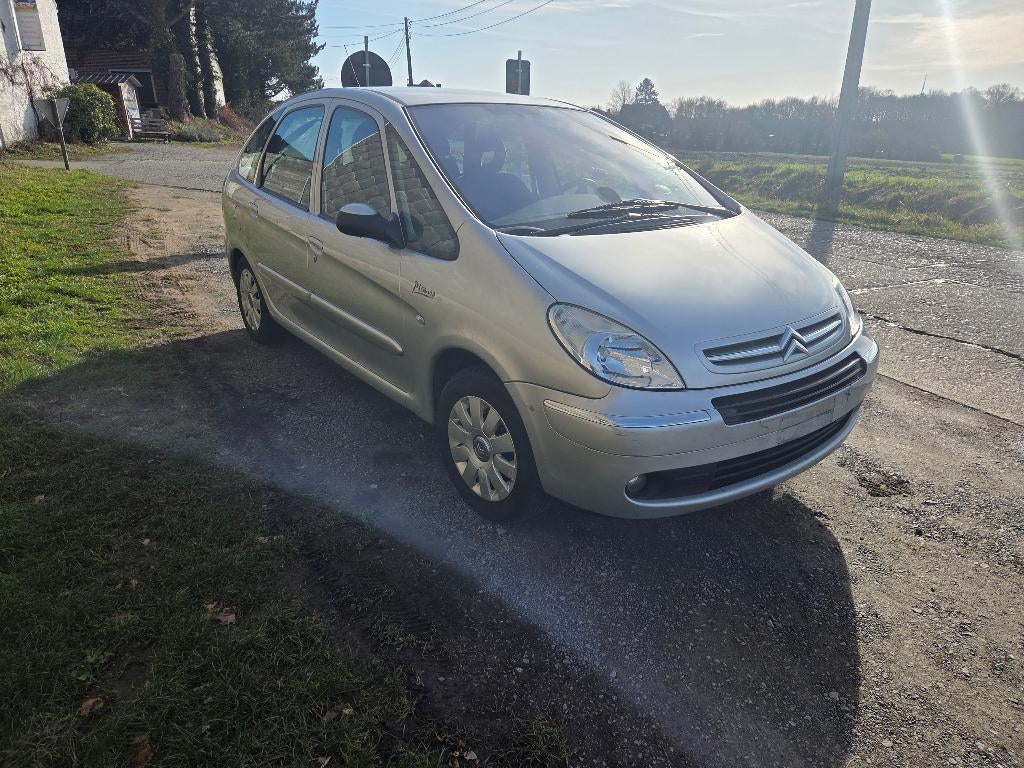 Citroën xsara Picasso 95216 km diesel, Auto's, Voorwielaandrijving, Xsara, 4 cilinders, Adaptive Cruise Control