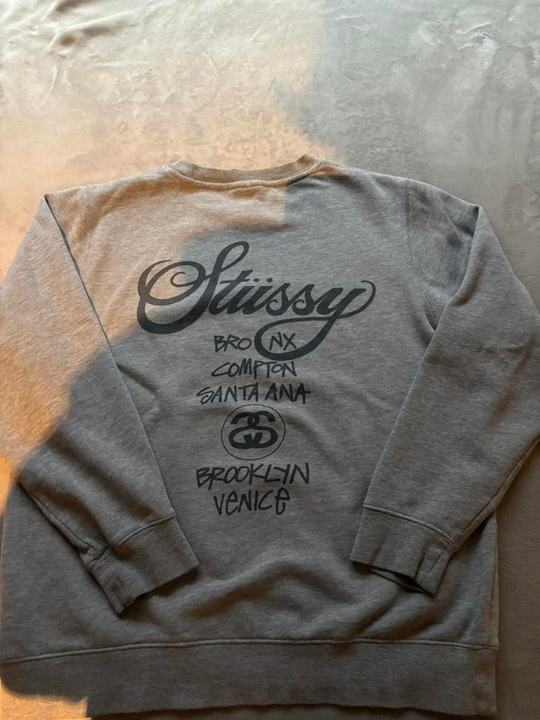Stussy trui maat s, Kleding | Heren, Ophalen, Zo goed als nieuw, Maat 46 (S) of kleiner, Grijs