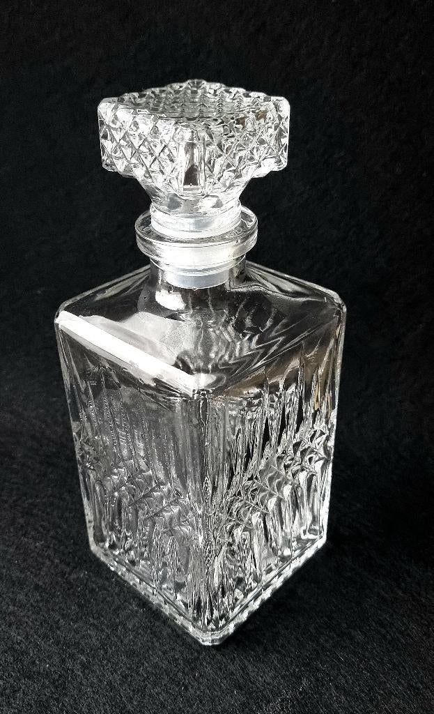 Bouteille/carafe à facettes vintage - ITALIE, 1970-1990, Moins de 50 cm, Moins de 5 bouteilles, Comme neuf, Verre