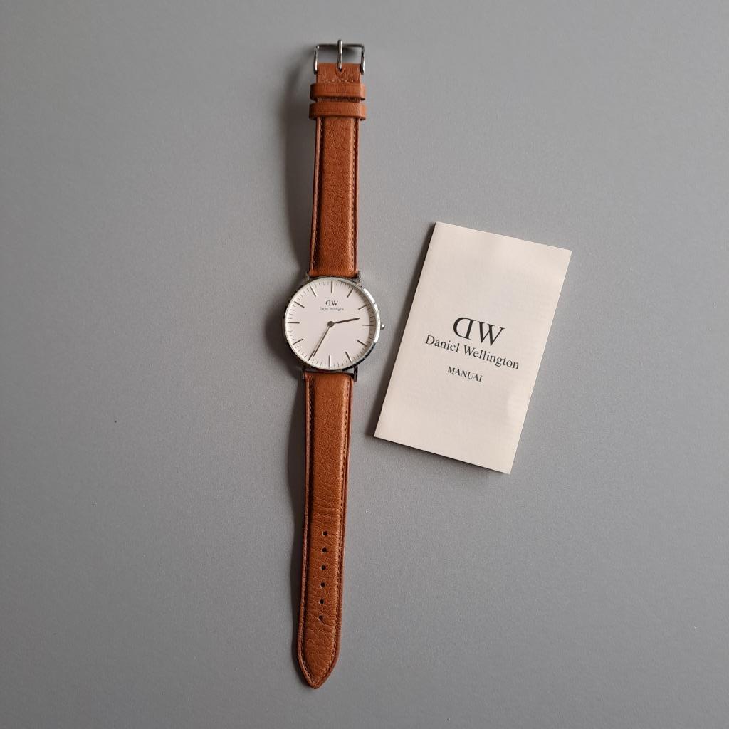 Montre Daniel Wellington, Enlèvement ou Envoi, Cuir