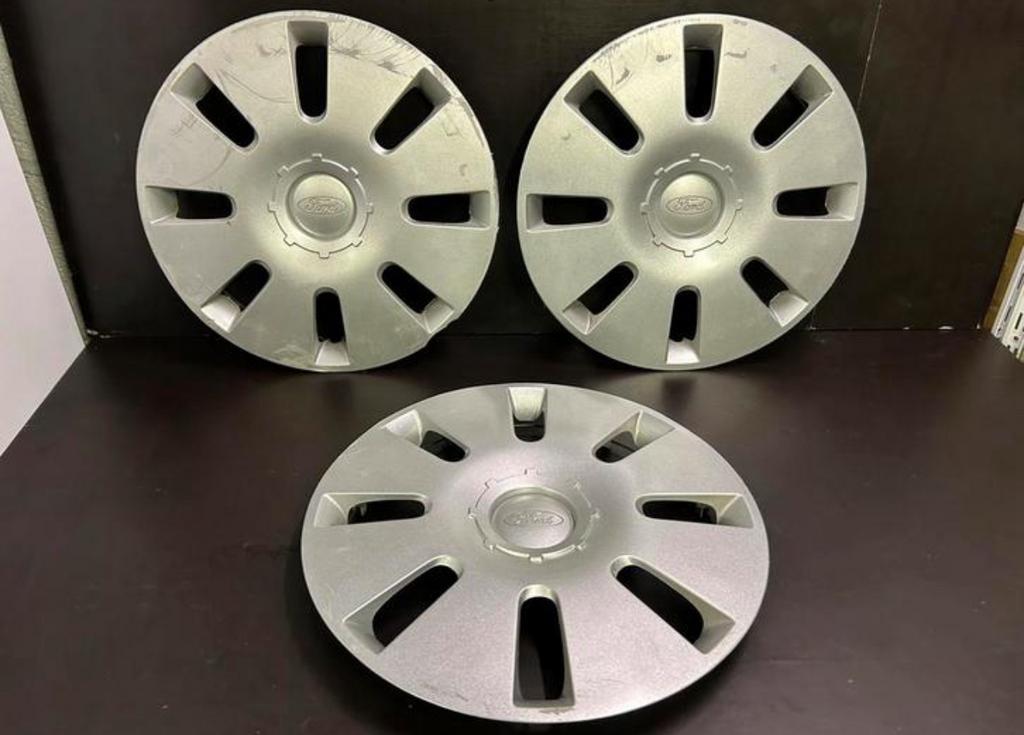3 enjoliveurs ford focus fiesta ka transit fusion 15", Enlèvement ou Envoi, Utilisé
