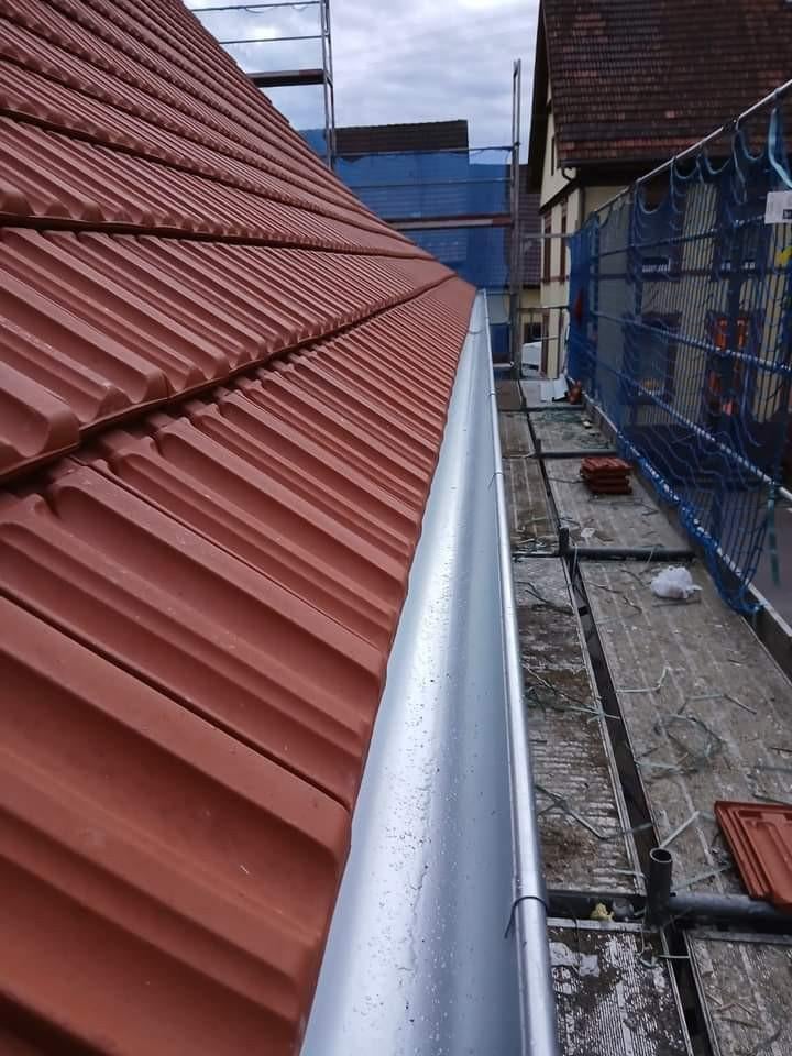 Reparation ou Renovation toiture tous type plus autre Travau, Enlèvement ou Envoi, Comme neuf, Gouttière