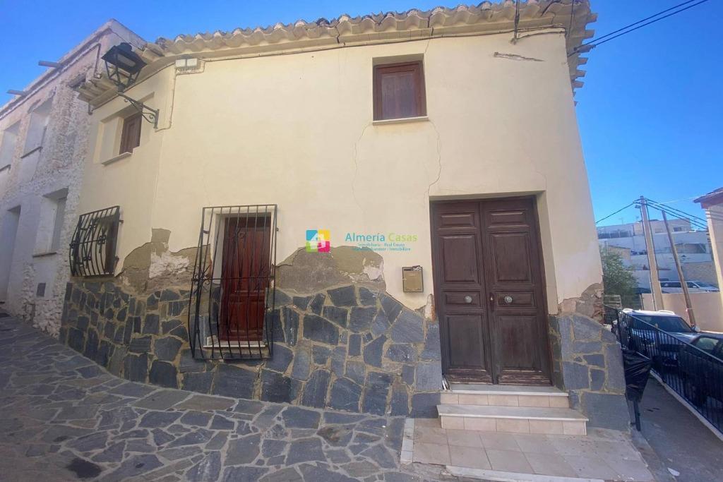 Spanje.Andalusië. Dorpshuis 4 slaapkamers en 4 badkamers, Immo, Buitenland, Dorp, Spanje, 232 m², Woonhuis