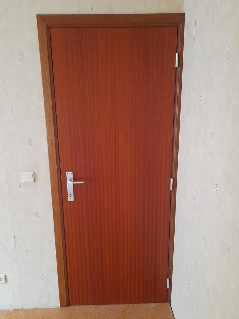 4 portes intérieures (3 pleines, 1 vitrée), Porte intérieure, Enlèvement, Bois, 200 à 215 cm