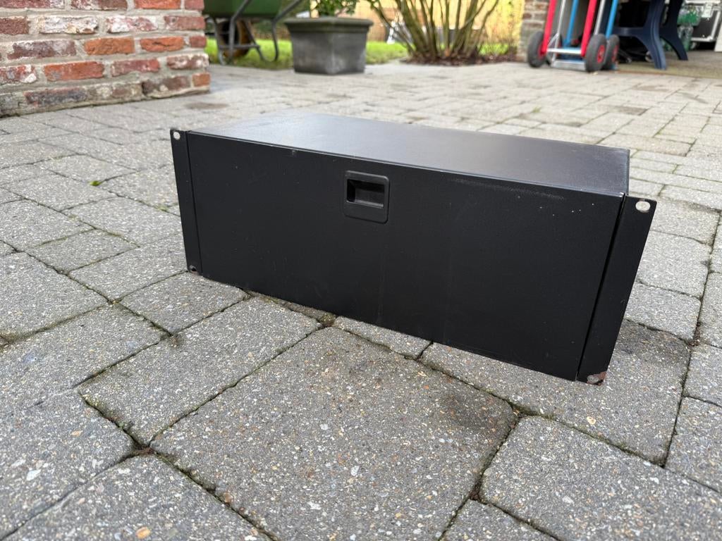 Opbergvak - 4u, Muziek en Instrumenten, Ophalen, Zo goed als nieuw