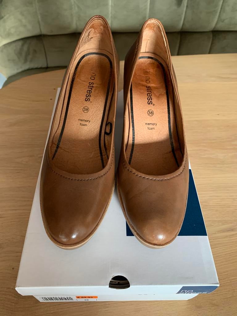 Bruin cognackleurige pump maat 38 no stress, Pumps, Bruin, Ophalen of Verzenden, Zo goed als nieuw