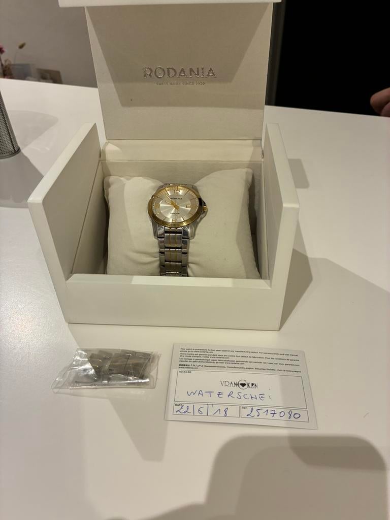 Rodanoa Saphir 10 ATM, Montre-bracelet, Autres marques, Acier, Enlèvement