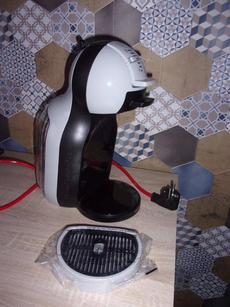 dolce gusto mini me automatique NEUF, Neuf, Machine à espresso, Réservoir d'eau amovible, Enlèvement ou Envoi