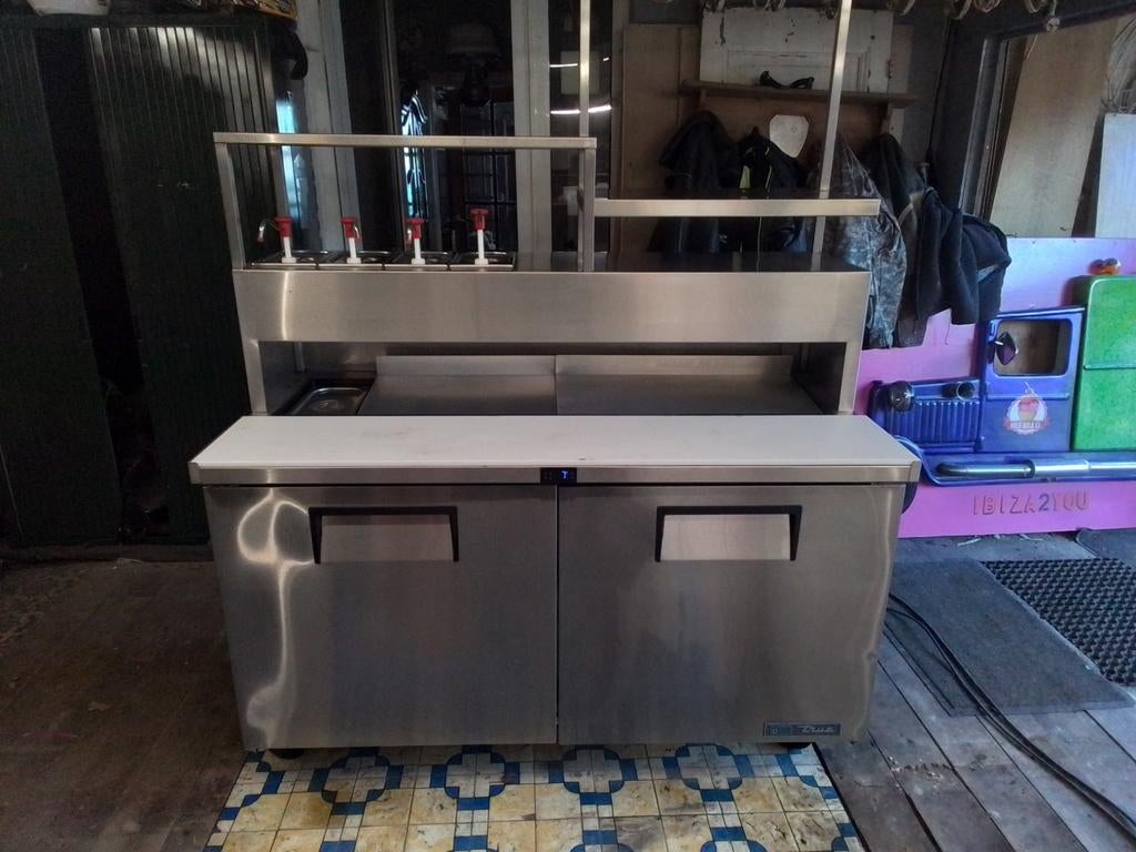 Saladebar koeling broodjeszaak bijna nieuw  merk: True, Zakelijke goederen, Ophalen