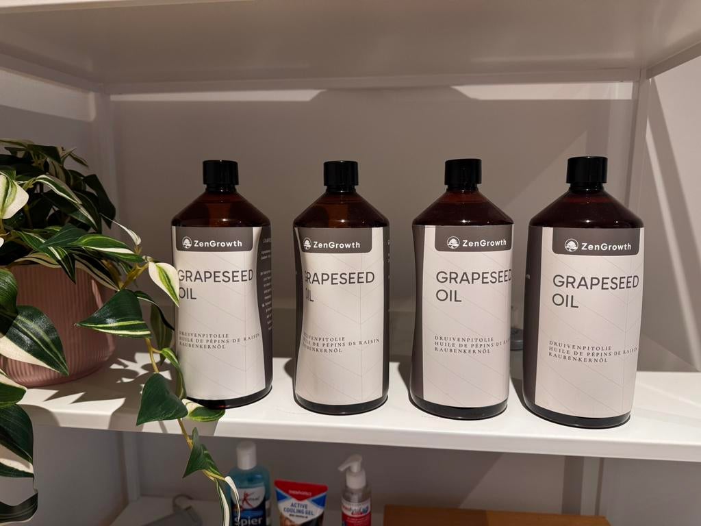 Massageolie, Sport en Fitness, Massageproducten, Ophalen, Zo goed als nieuw