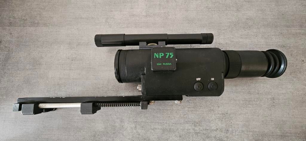 Lunette vision nocturne russes, Enlèvement, Comme neuf