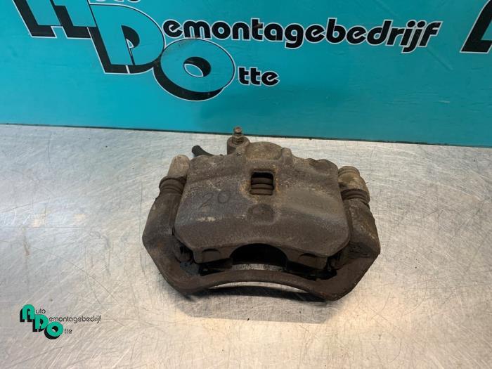 Remklauw (Tang) rechts-voor van een Hyundai I10 (I10 08-), Gebruikt, -, -, Ophalen of Verzenden