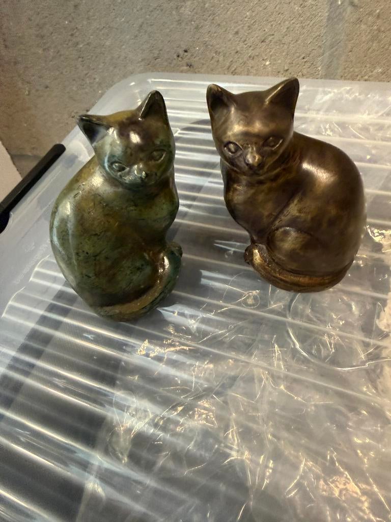 Bronzen beeldjes katjes, Verzamelen, Ophalen