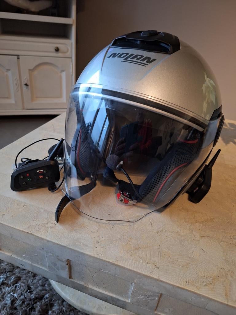 motorhelm, Ophalen, L
