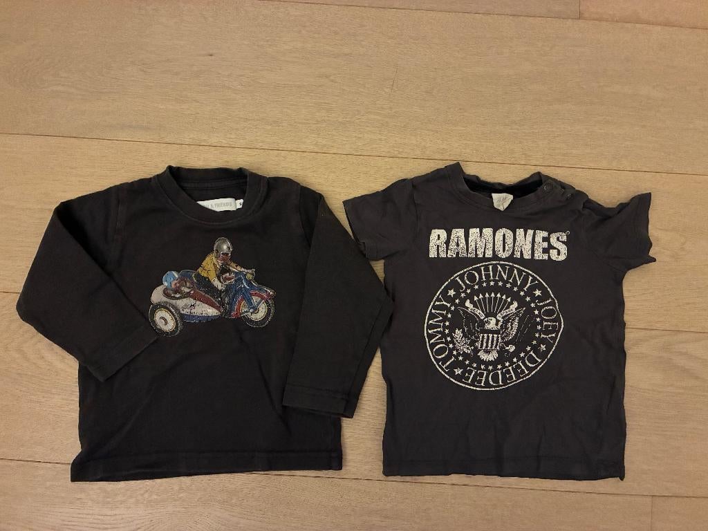 2 zwarte T-shirts maat 86-92, Kinderen en Baby's, Babykleding | Maat 86, Ophalen, Gebruikt, Jongetje of Meisje, FILOU & FRIENDS.
