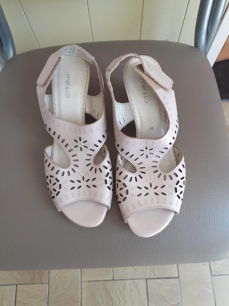 zomer schoentjes maat 39, Ophalen of Verzenden