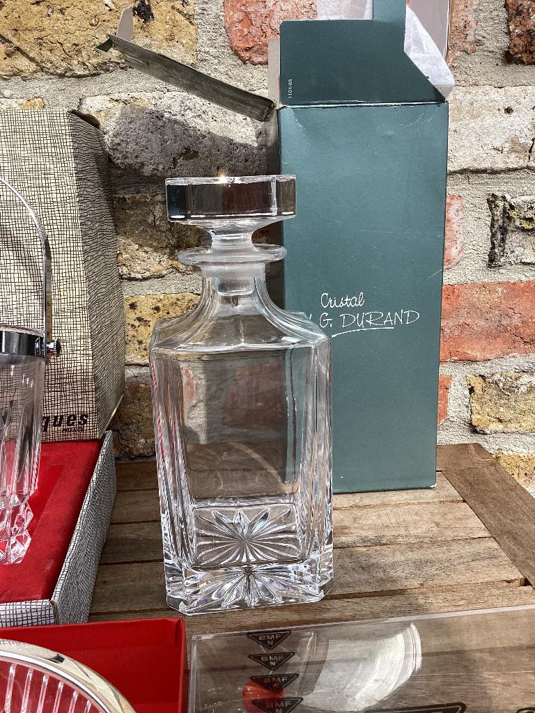 Karaf kristal Durand, Ophalen