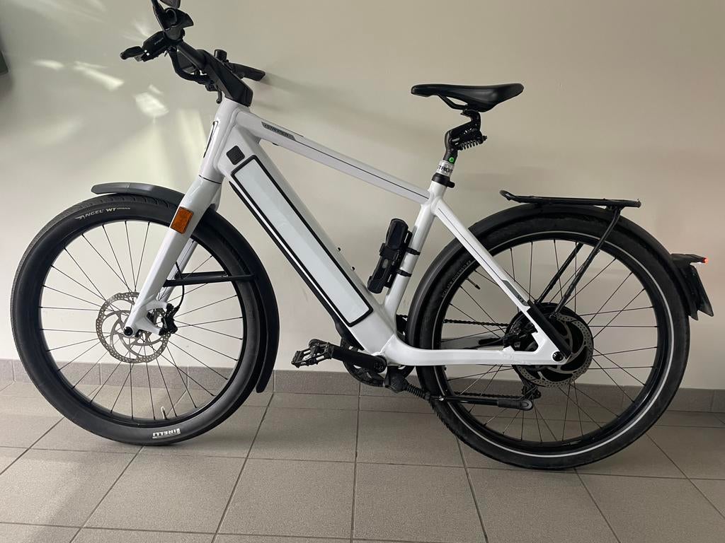 Stromer ST3 white sport L, Fietsen en Brommers, Ophalen, Gebruikt, Stromer, 50 km per accu of meer