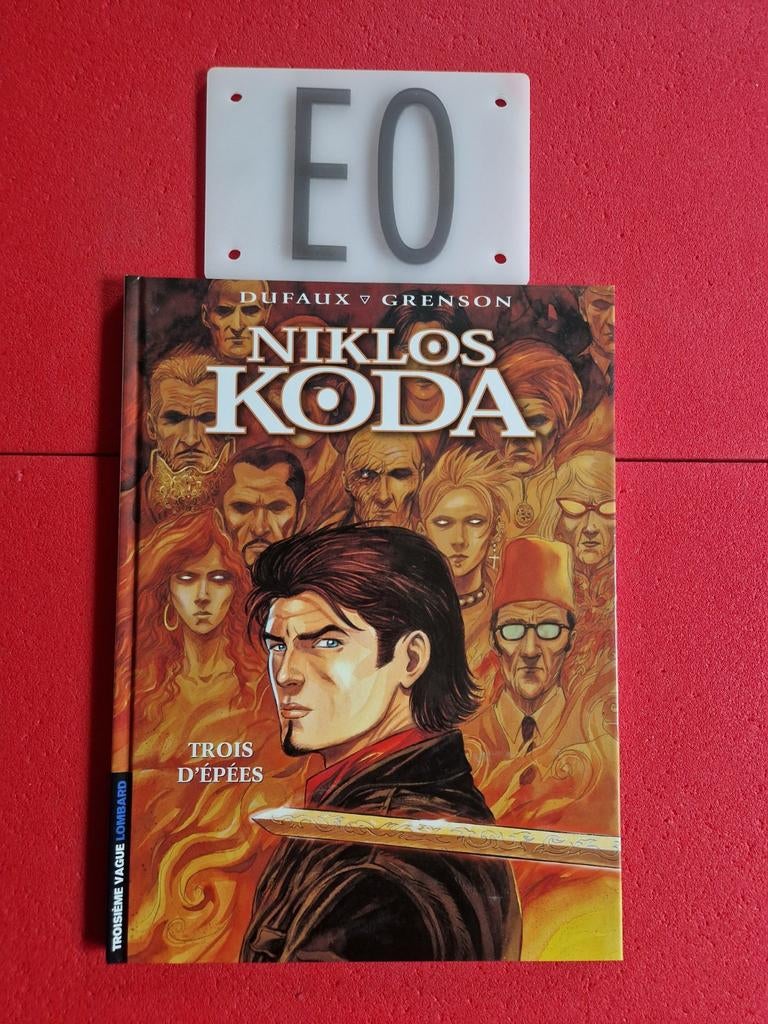 Bd niklos koda 10,EO, avec 4 cartes de tarot, Enlèvement ou Envoi