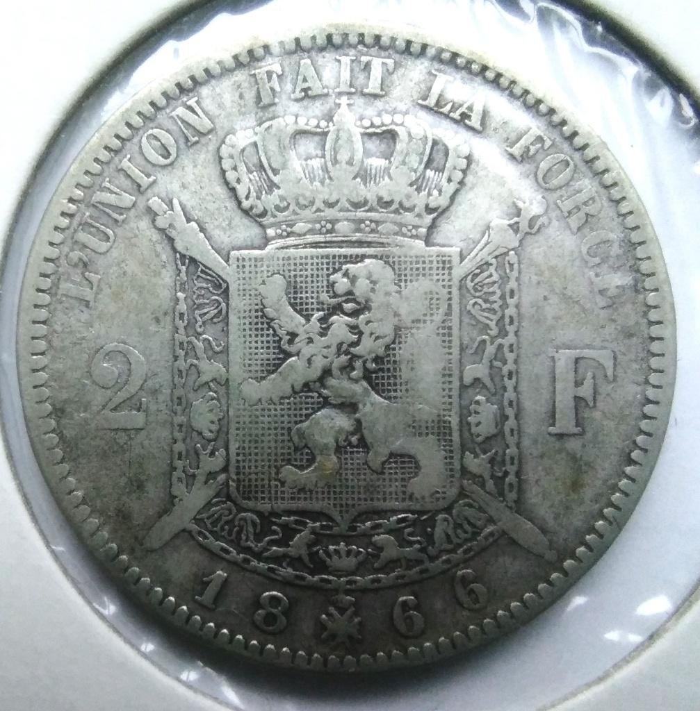 Belgique 2 francs 1866 (avec croix sur couronne) - model A, Timbres & Monnaies, Monnaies | Belgique, Enlèvement ou Envoi, Monnaie en vrac