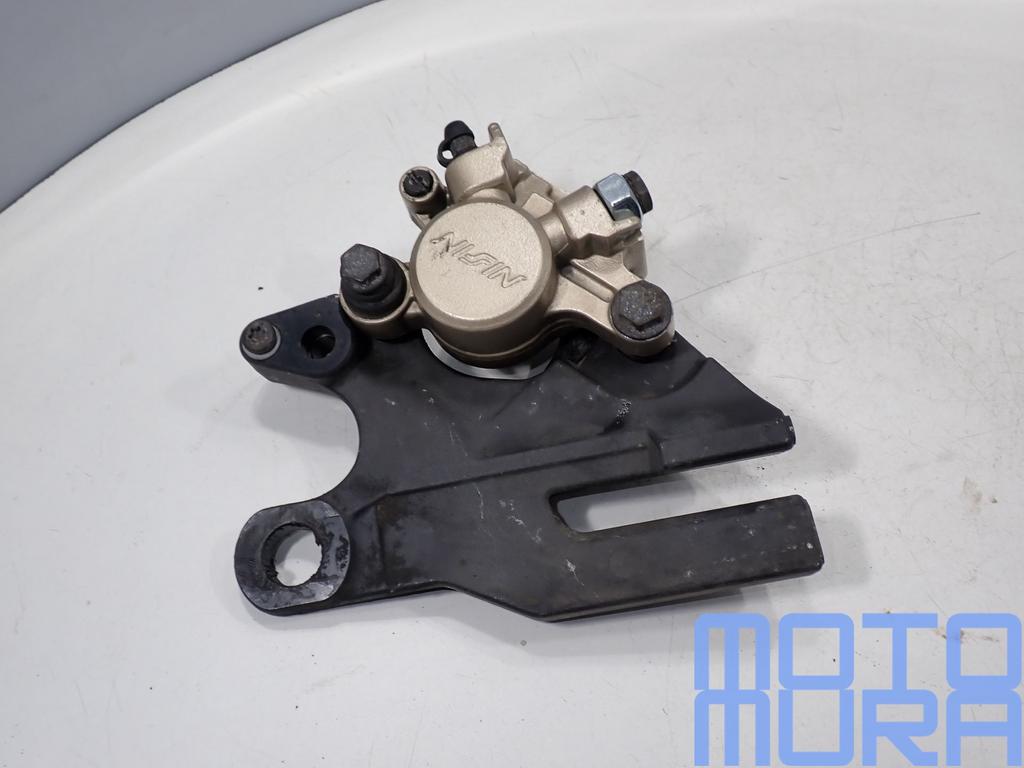 Triumph Tiger 800 2010 - 2014 achterremklauw remklauw achter, Motoren, Gebruikt, -, -, Ophalen of Verzenden