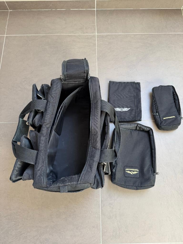 Jeppesen Flight bag, Ophalen, 40 tot 60 cm, 20 tot 30 cm, Zwart
