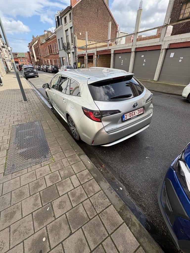 Toyota corolla hybrid, Autos, Toyota, Achat, Euro 6, 5 portes, Break