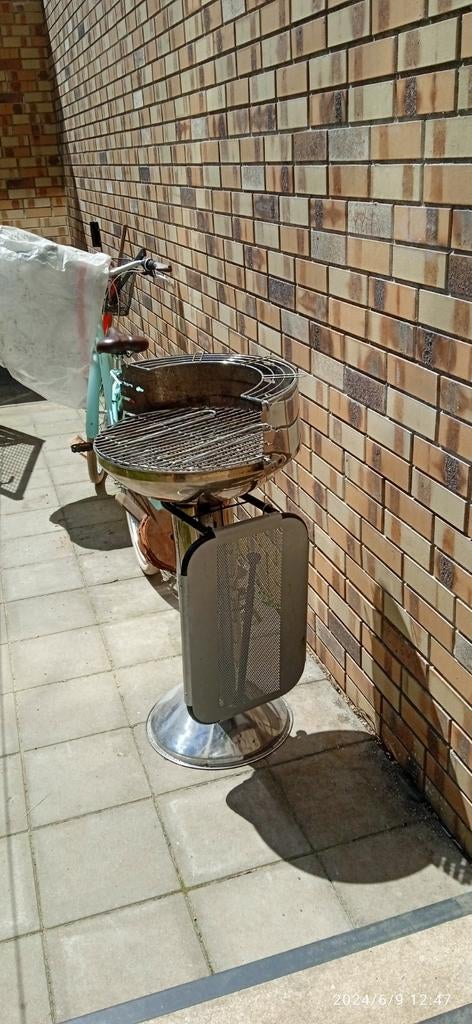 Barbeque grill, Tuin en Terras, Ophalen, Zo goed als nieuw