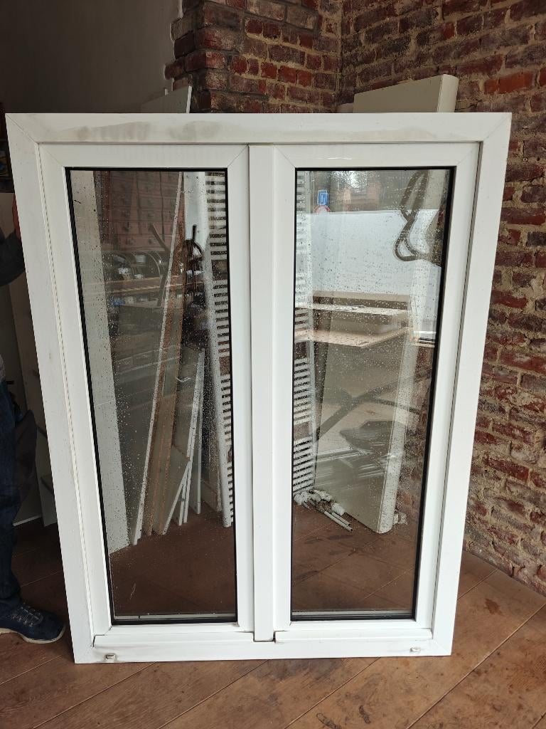 Rehau PVC raam / fenêtre 171x129 dubbel glas / double, Enlèvement, Utilisé, Fenêtre de façade ou Vitre, Double vitrage