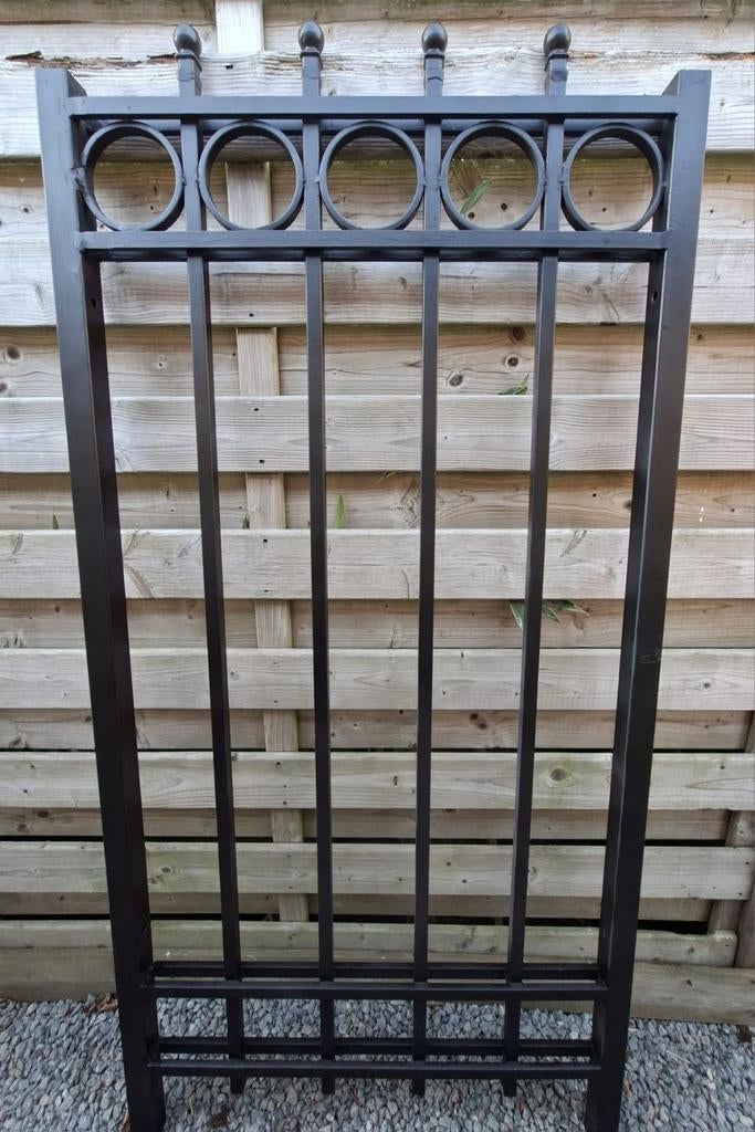 Portail de jardin en fer, Enlèvement, Porte du jardin