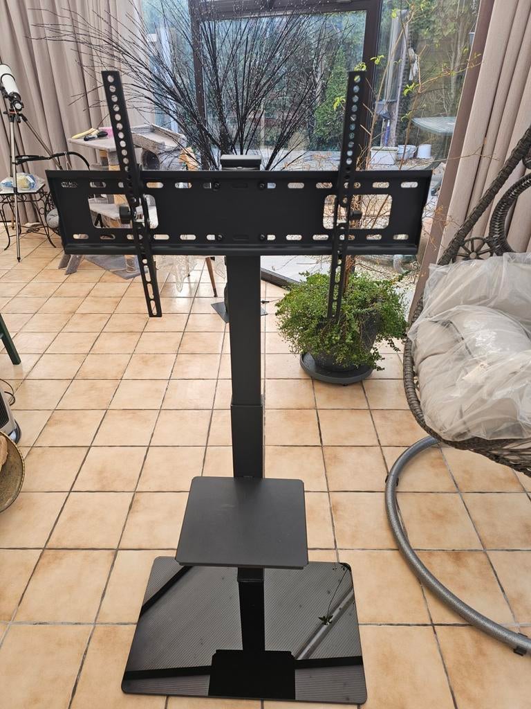À vendre : Meuble TV au sol — élégant et pratique, TV, Hi-fi & Vidéo, Support de télévision, Enlèvement