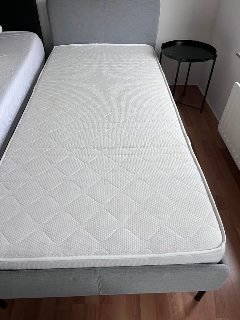 Matras + topper 90 x 200, Ophalen, Zo goed als nieuw