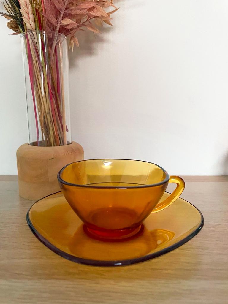 Koffietassen Nestle, Ophalen, Zo goed als nieuw