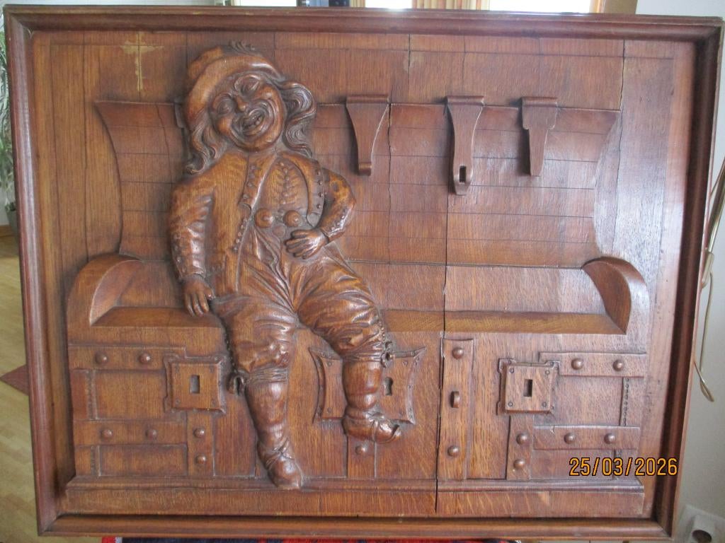 Eikenhouten sculptuur Opsinjoorke, Ophalen