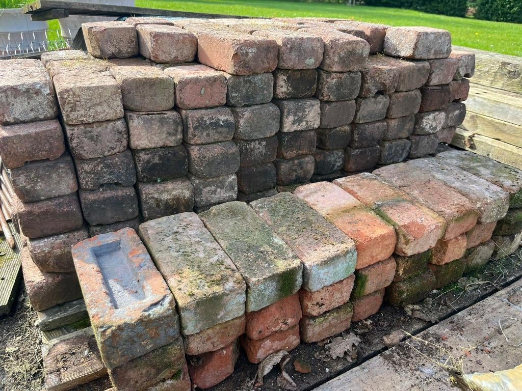 Briques belle époque de Mons, Bricolage & Construction, Briques, Neuf, Briques, Enlèvement