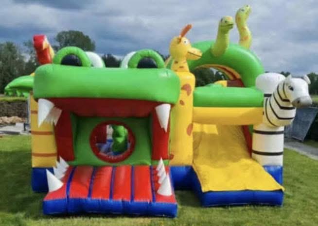 Springkasteel te huur, Hobby en Vrije tijd, Feestartikelen | Verhuur, Ophalen, Zo goed als nieuw