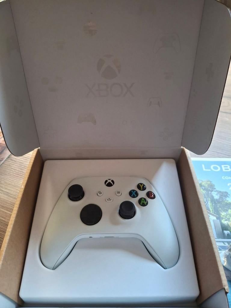 Nieuwe xbox series x controller, Ophalen of Verzenden, Controller, Xbox Series X