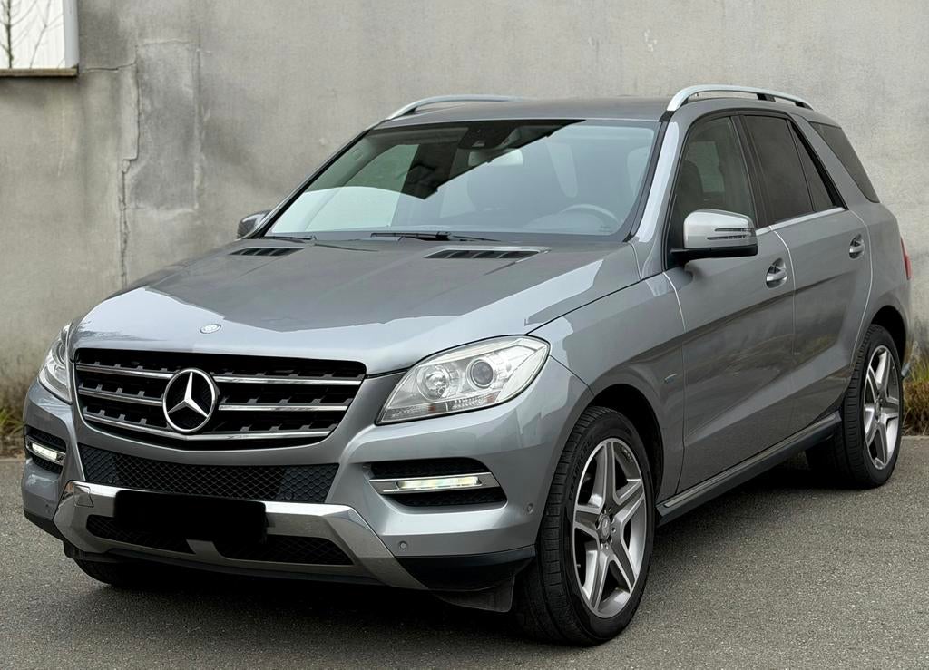 Mercedes ML 250 euro6b 204Pk Automaat / Navi / Leder.., Auto's, Automaat, 158 g/km, Zwart, USB