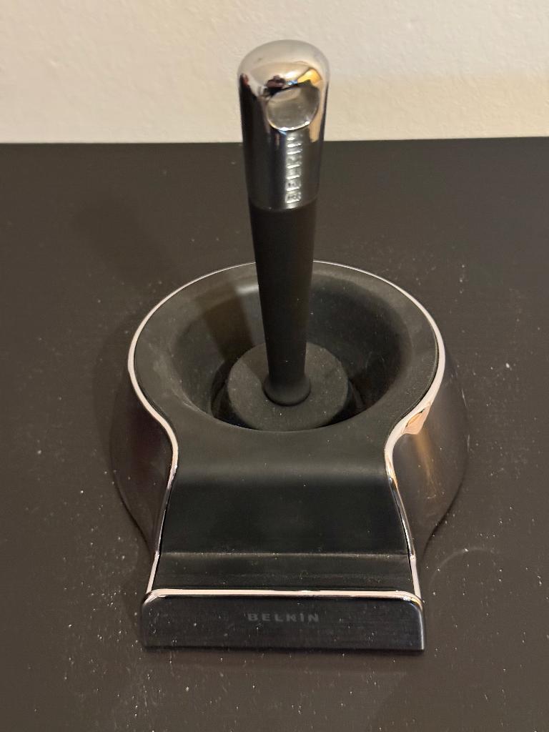 Belkin Chef Stand pour tablette et smartphone avec stylet, Enlèvement ou Envoi, Comme neuf, Autres types, Belkin