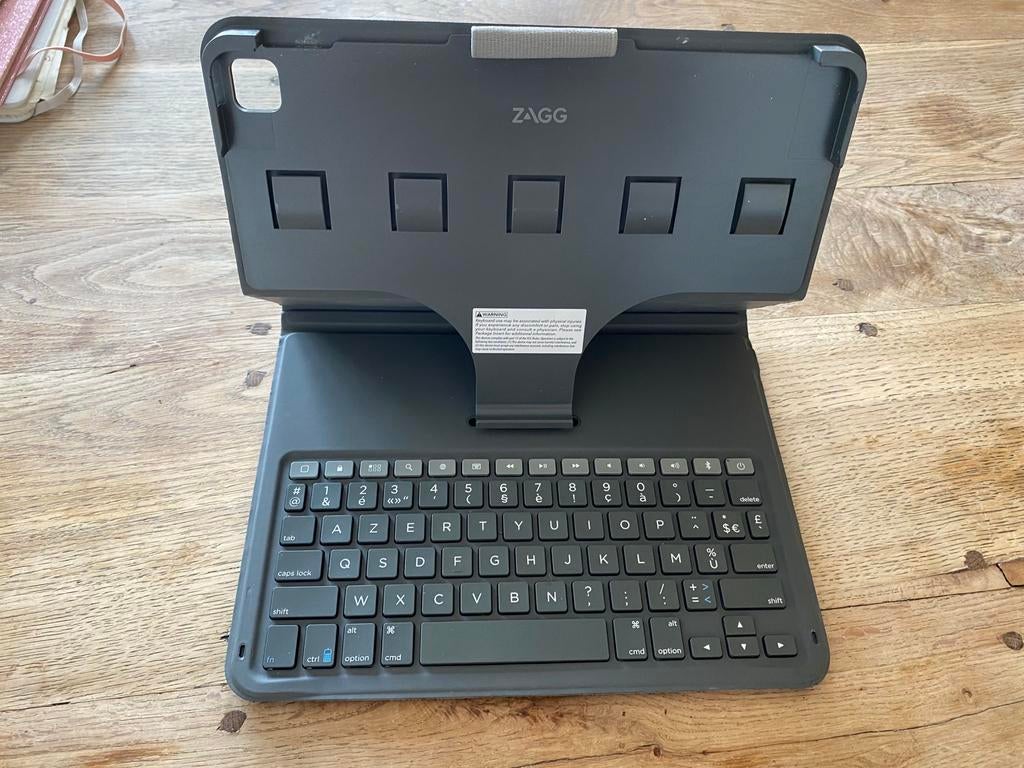 Zagg Messenger Folio 2 Apple iPad toetsenbordhoes, Computers en Software, Tablet-hoezen, Bescherming voor- en achterkant, Zo goed als nieuw