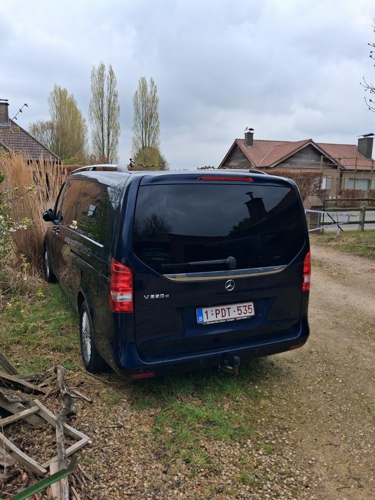 Mercedes V220 te koop, Auto's, Mercedes-Benz, Bedrijf, Ophalen