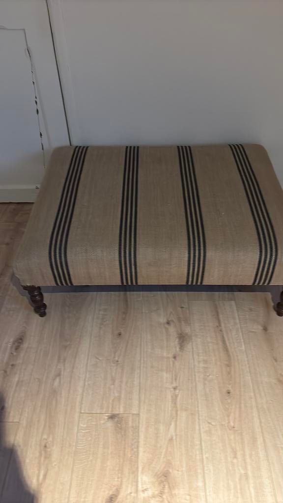 Pouf, Maison & Meubles, Canapés | Repose-pieds & Poufs, Enlèvement, Comme neuf