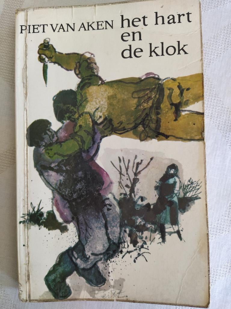 boek: het hart en de klok/Piet van Aken pocket(GRATIS), Verzenden, Gelezen