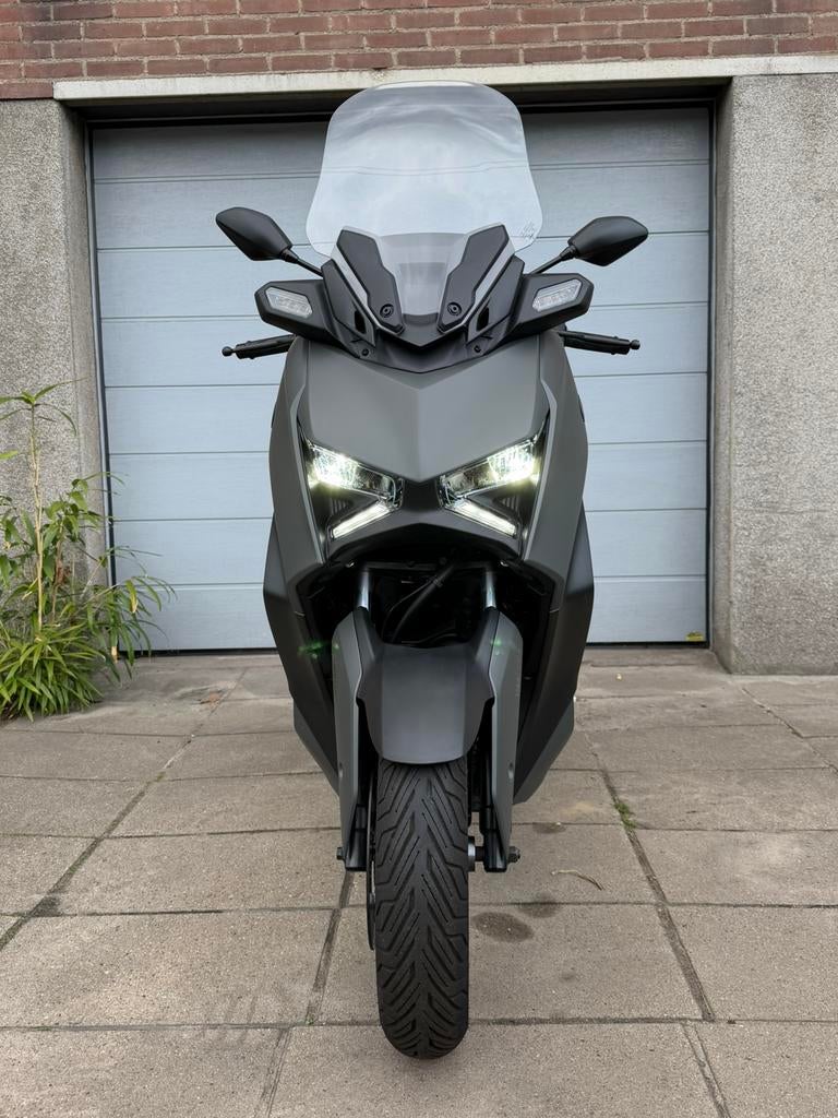 Yamaha Xmax 125cc en parfait état ! 1 275 km, garantie,.., Motos, Motos | Yamaha, Particulier, Scooter, jusqu'à 11 kW, 1 cylindre
