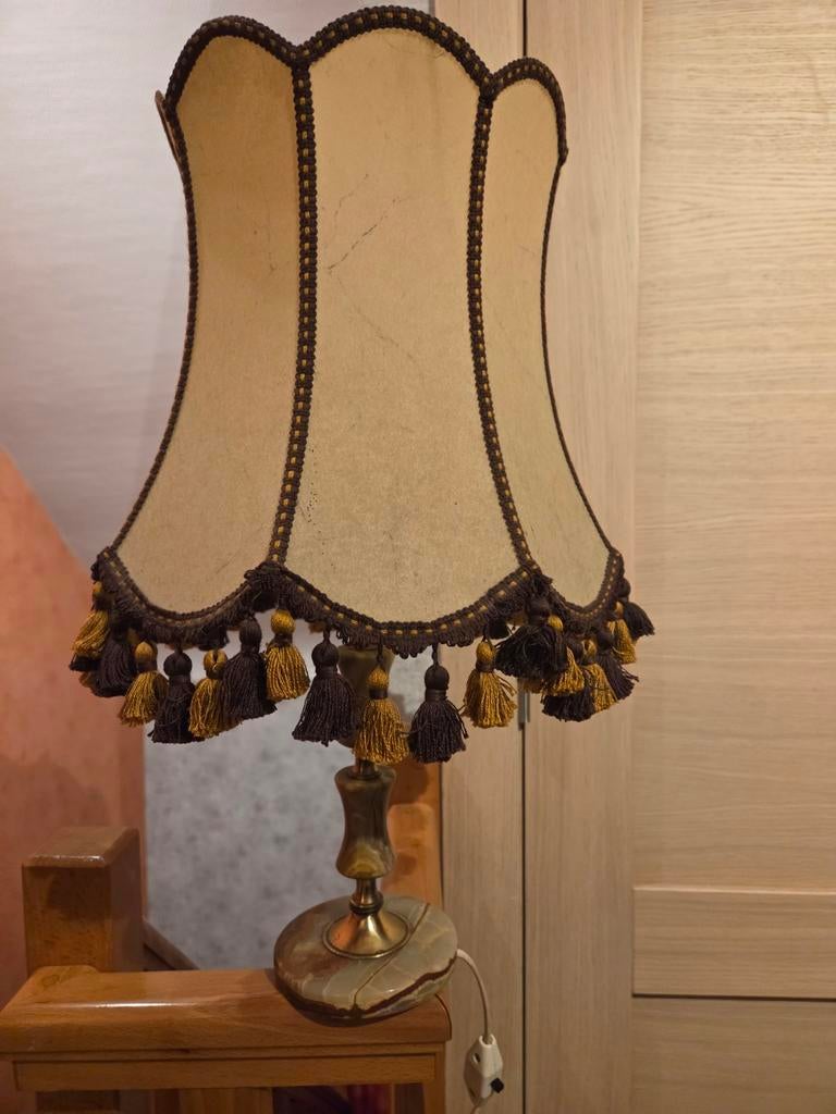 Lampe ancienne avec pied en marbre, Antiquités & Art, Enlèvement